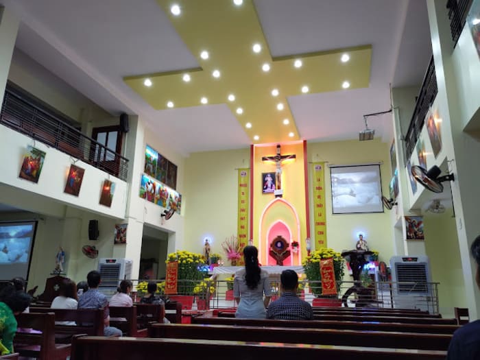 Nhà thờ Hưng Phú (Quận 8, TP.HCM)